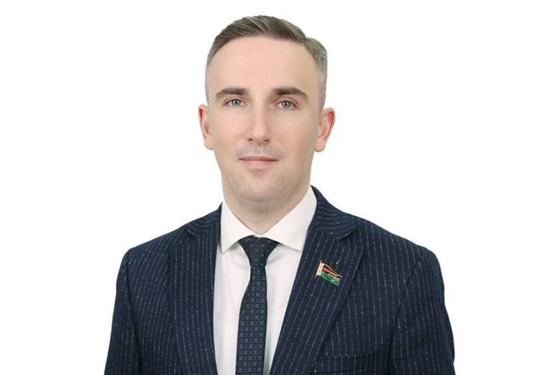 23 октября член Постоянной комиссии Совета Республики по образованию, науке, культуре и социальному развитию Глеб Лапицкий проведет: