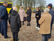 Встречу с жителями д. Дуброво провели председатель райсовета Светлана Зуева и председатель Стодолищенского сельсовета Владимир Вороньков