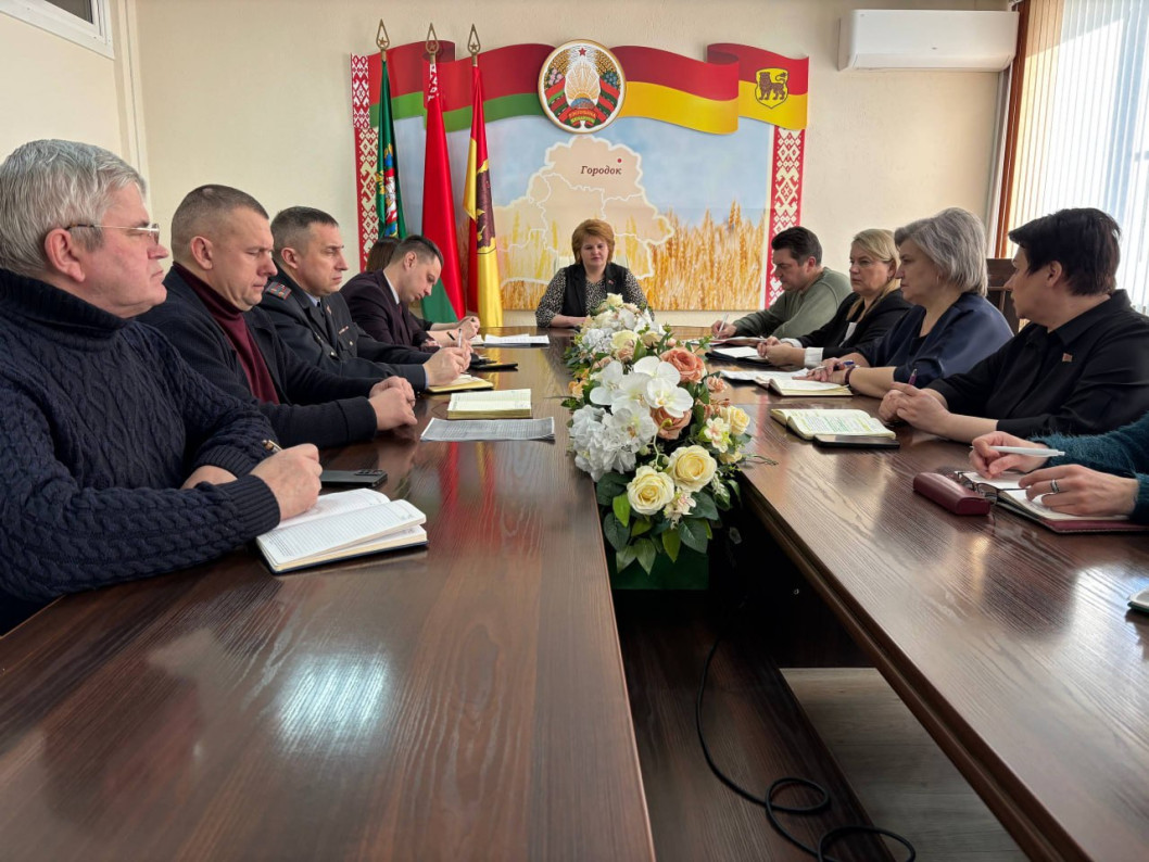 Старшыня райвыканкама Ірына Палякова правяла аператыўную нараду па актуальных пытаннях