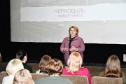 В кинотеатре «Родина» города Городка состоялась премьера национального документального фильма «Чернобыль. Живая земля».