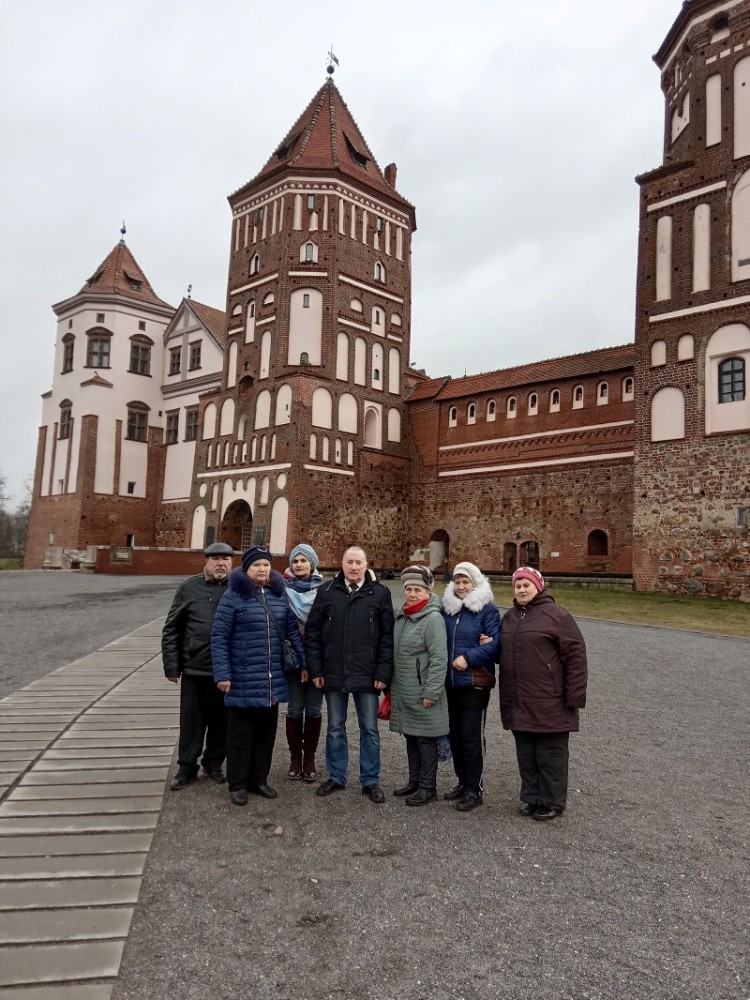 Окунулись в глубину веков