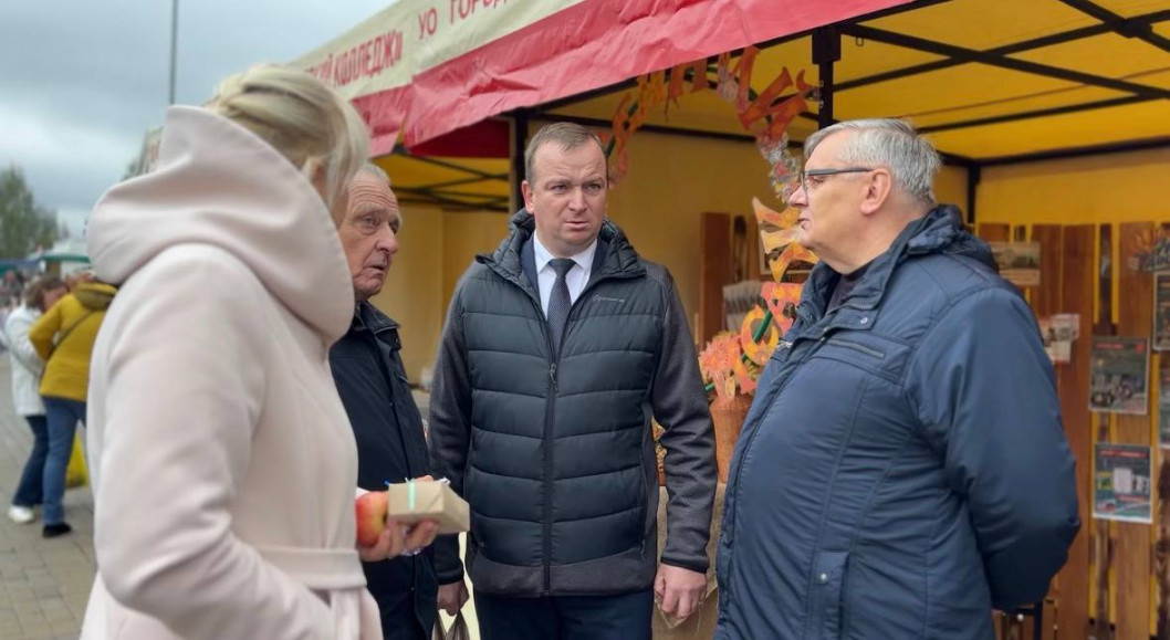 Учреждения образования Городокского района приняли участие в традиционной выставке-продаже «Восеньскі карагод» в Витебске.
