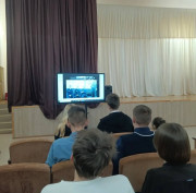 В учреждениях образования района проведена профилактическая видеоконференция, посвящённая предупреждению правонарушений в сфере незаконного оборота наркотиков среди несовершеннолетних