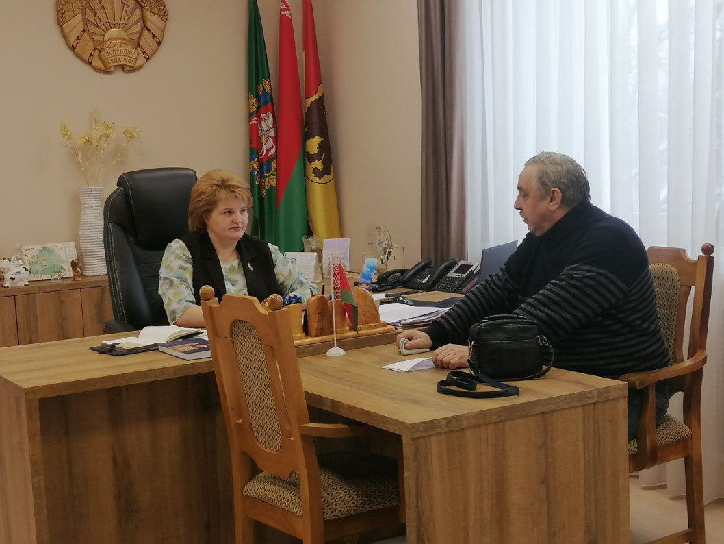 Личный прием граждан провела председатель райисполкома Ирина Полякова