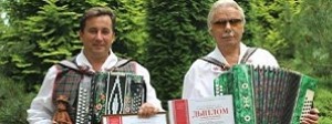 "А музыкі граюць, граюць..."
