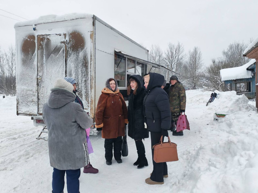 У рамках адзінага дня інфармавання кіраўнік дэпутацкага корпуса Гарадоцкага раёна Святлана Зуева правяла шэраг сустрэч з жыхарамі вёсак Рудня і Марчанкi Езярышчанскага сельсавета